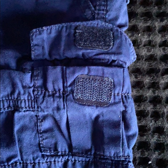 Crazy 8 Toddler Boy Navy Cargo Shorts - Picture 4 of 5